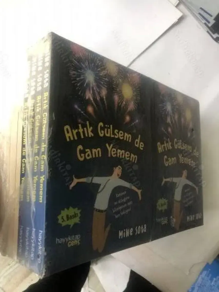 Artık Gülsem de Gam Yemem - Mine Sota
