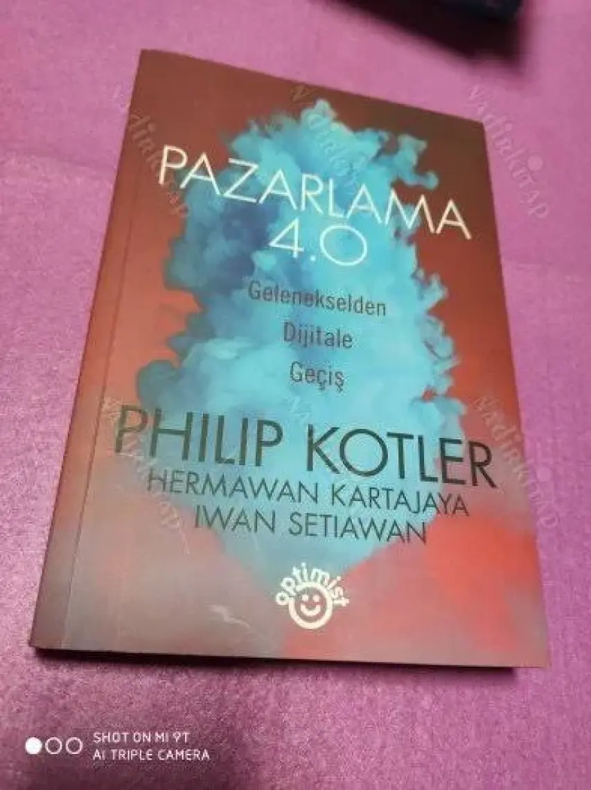 Pazarlama 4.0 Hermawan Kartajaya / Hermawan Kartajaya - Iwan Setiawan - Philip Kotler