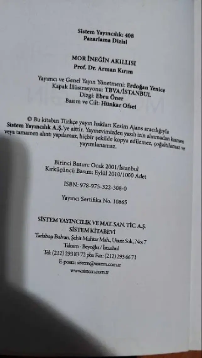 Mor İneğin Akıllısı-Arman Kırım