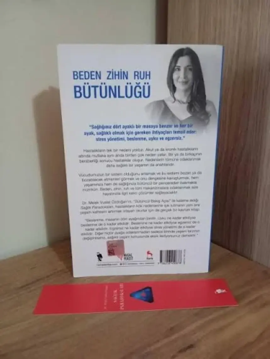 Sağlık Paradoksları Melek Vuslat Özdoğan