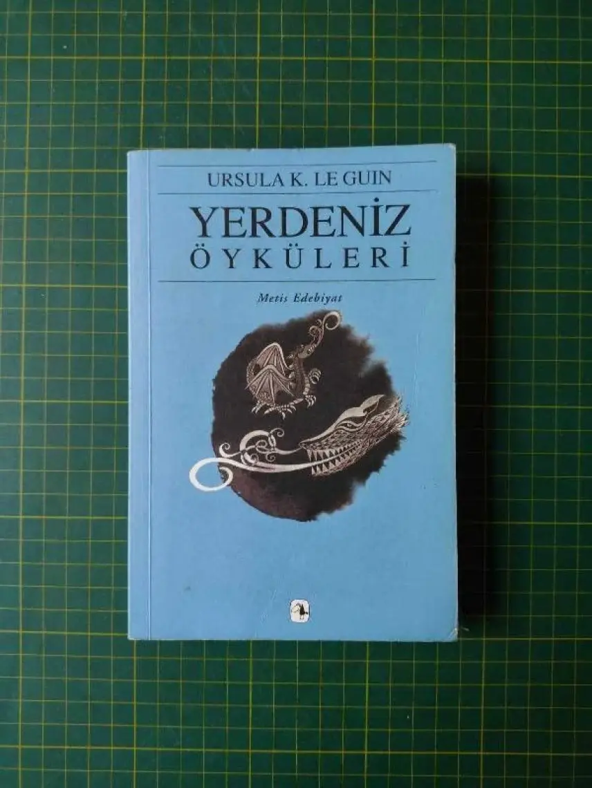 Yerdeniz Büyücüsü: Yerdeniz Üçlemesi 1 -  Ursula K. Le Guin