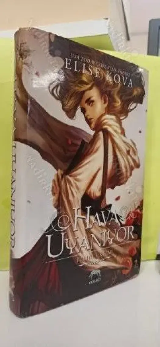 Hava Uyanıyor - Elise Kova