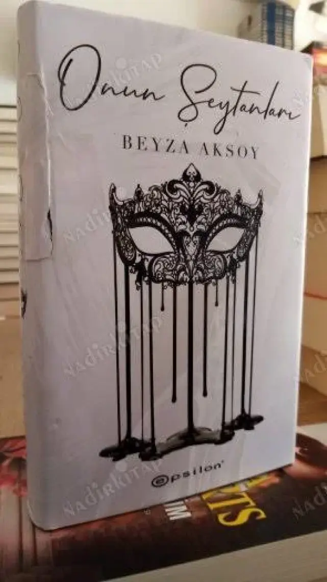 Onun Şeytanları (Ciltli) - Beyza Aksoy
