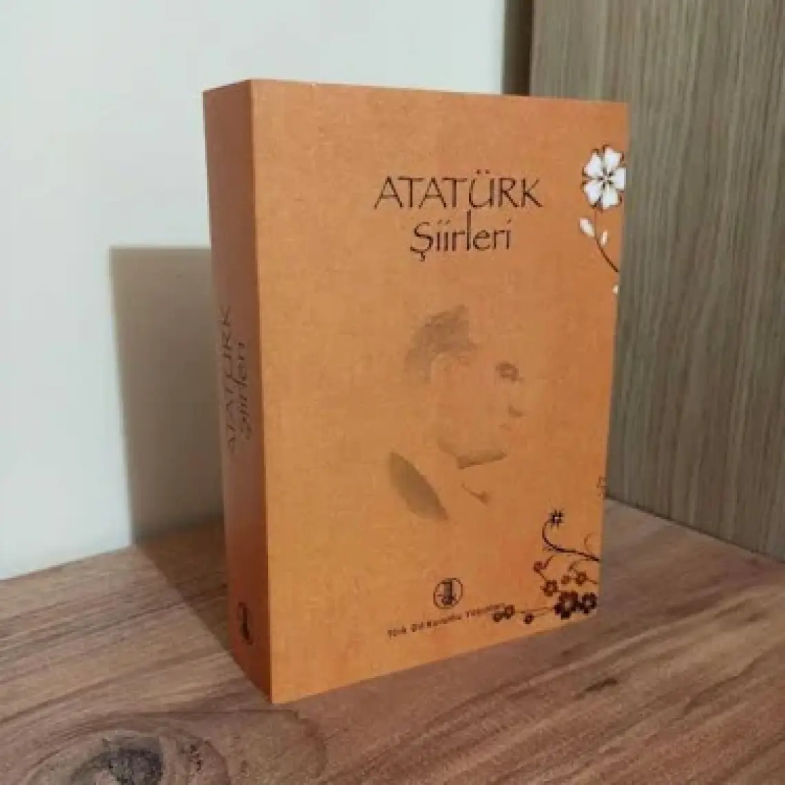Atatürk Şiirleri-Mehmet Kaplan