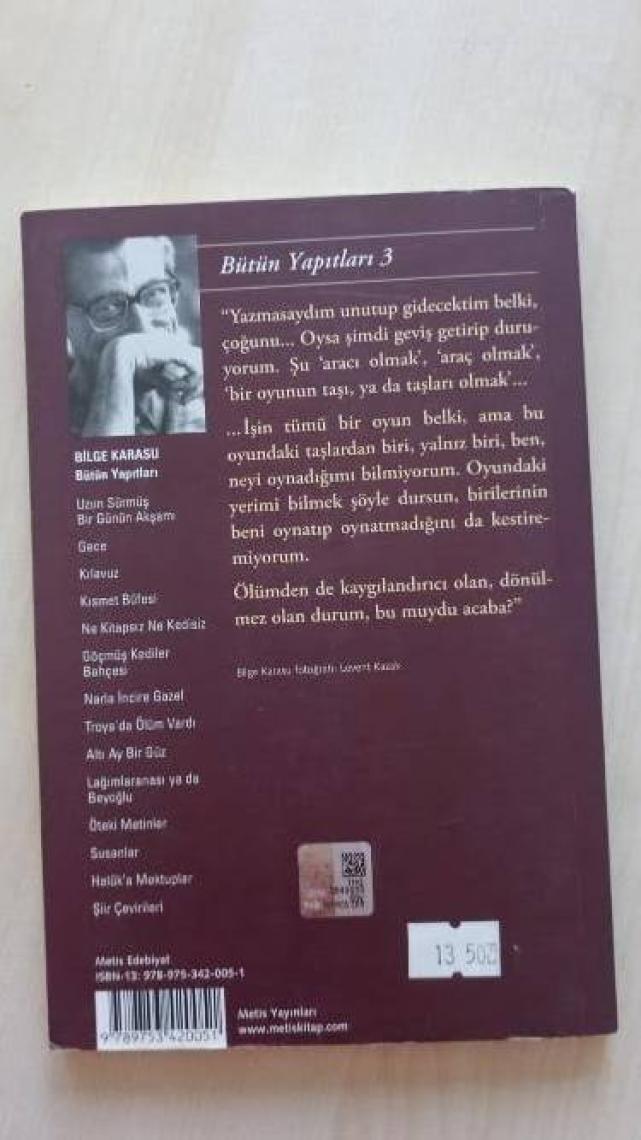 Kılavuz -  Bilge Karasu