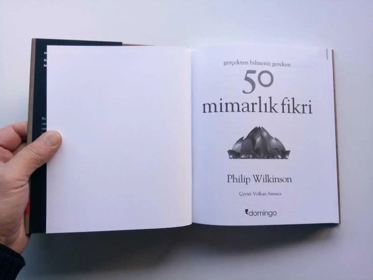 Gerçekten Bilmeniz Gereken 50 Mimarlık Fikri - Philip Wilkinson