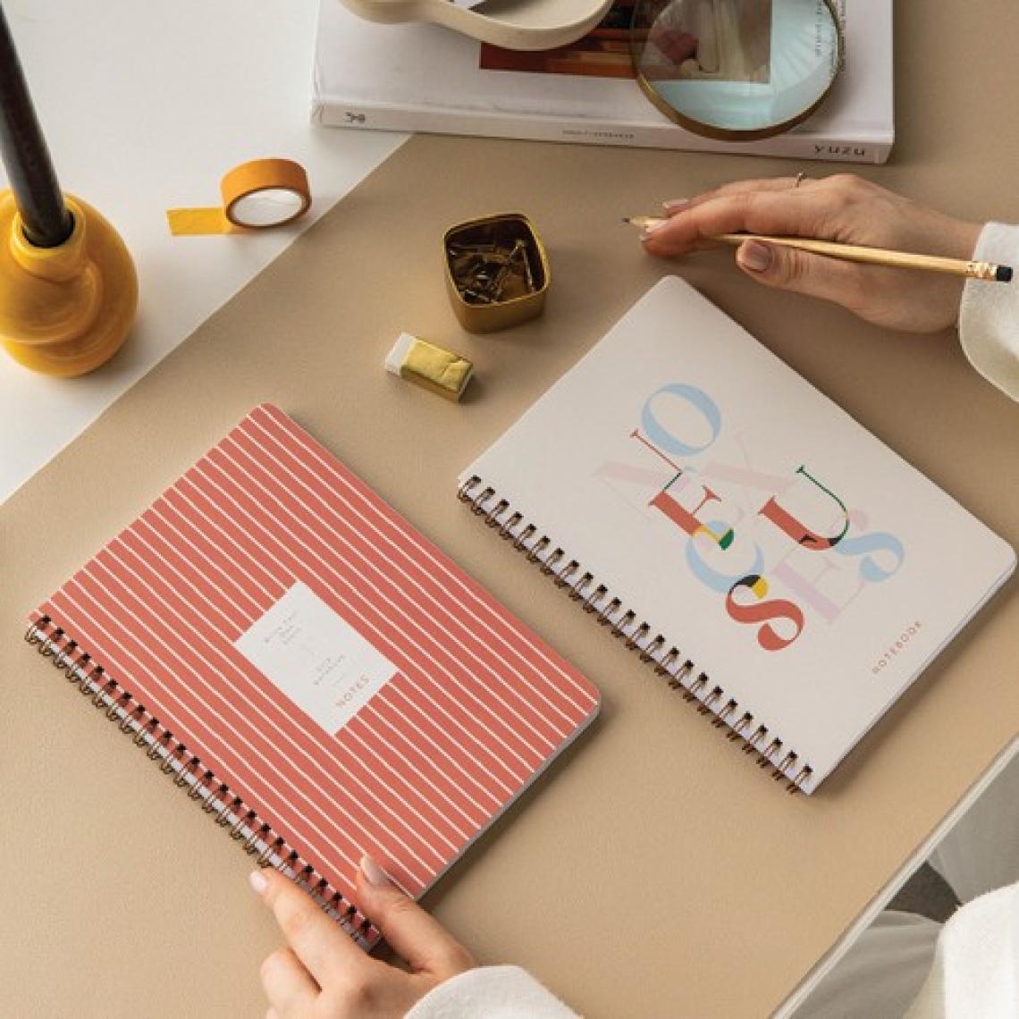 Paperora A5 Spiralli Karton Kapak Kareli Okul Defteri 80 Yaprak 2'li Set - Ders Programlı - Kırmızı