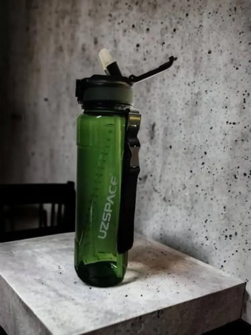 Uzspace 6057 Tritan Matara Yeşil 1000 Ml.