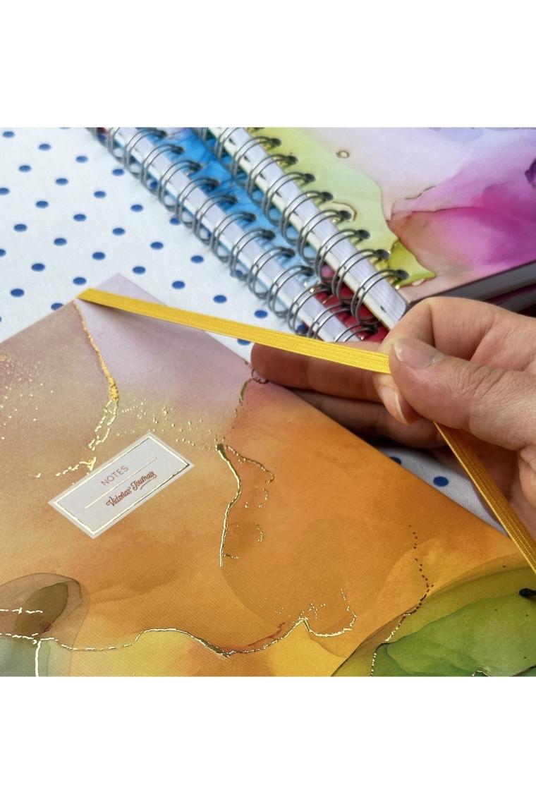 Victoria's Journals Gizli Spiralli Defter 17X24 cm 90 Gr. 96 Yaprak Noktalı