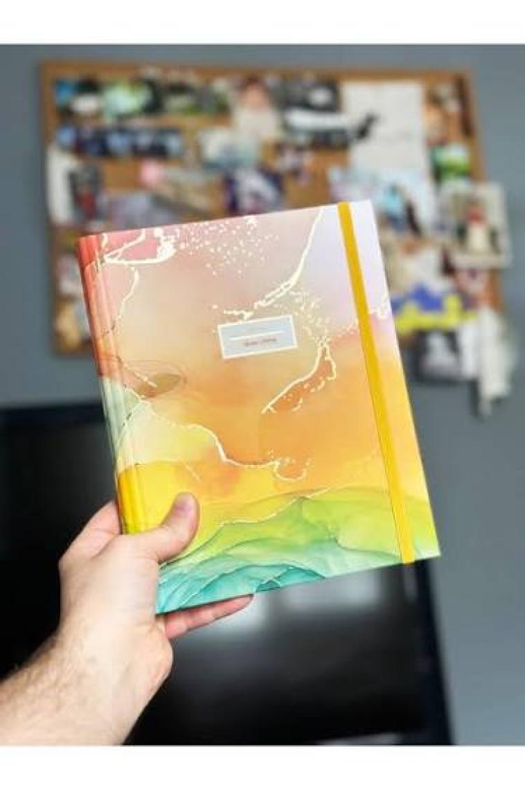 Victoria's Journals Gizli Spiralli Defter Sert Kapak 192 Sayfa 96 Yaprak 17X24 cm 100GR. Düz