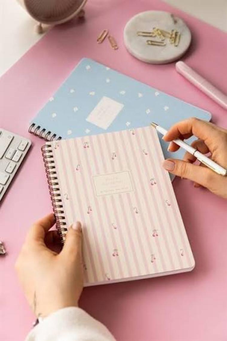 Paperora A5 Spiralli Karton Kapak Çizgili Okul Defteri 80 Yaprak 2'li Set - Ders Programlı - Kiraz