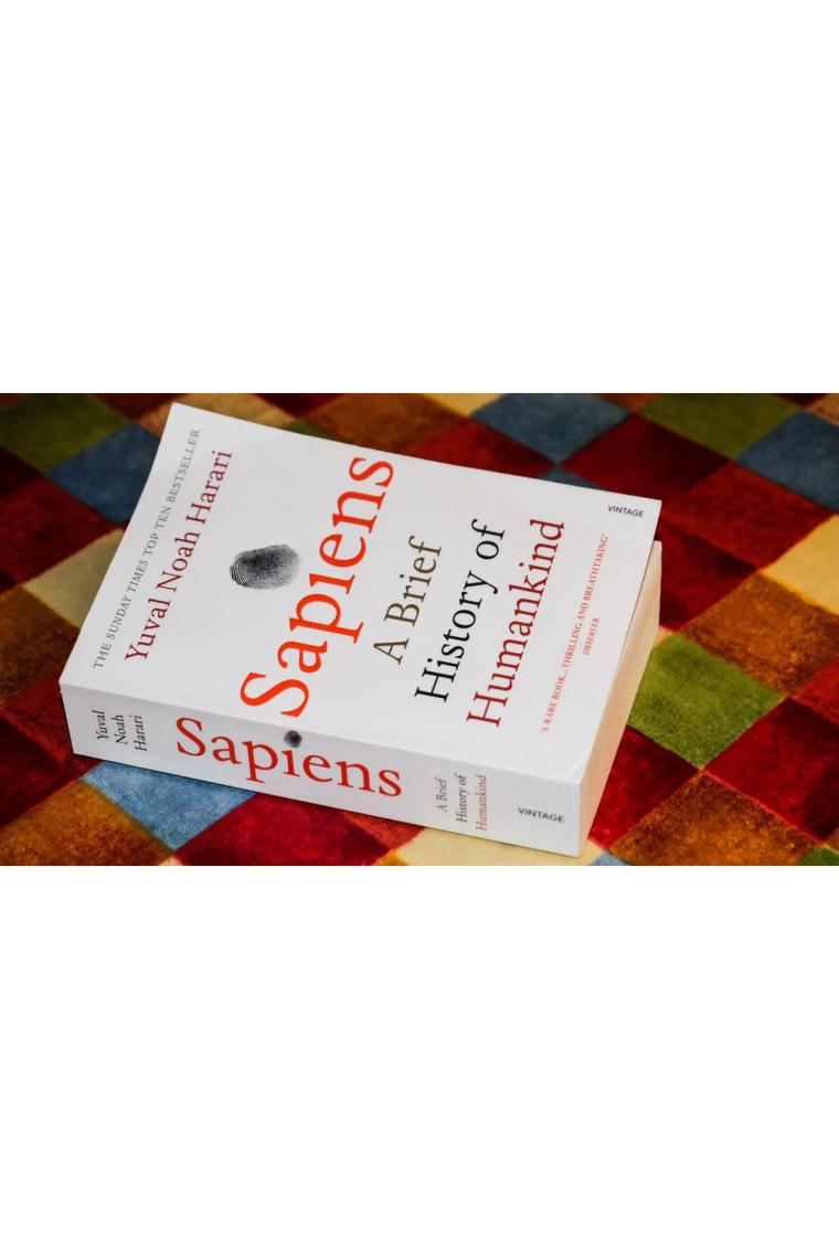 Sapiens:A Brief History Of Humankind PB