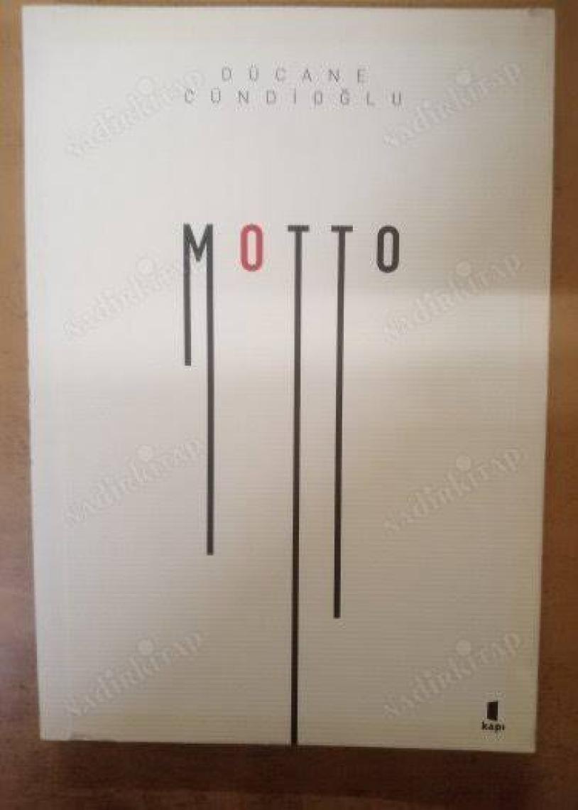 Motto - Dücane Cündioğlu