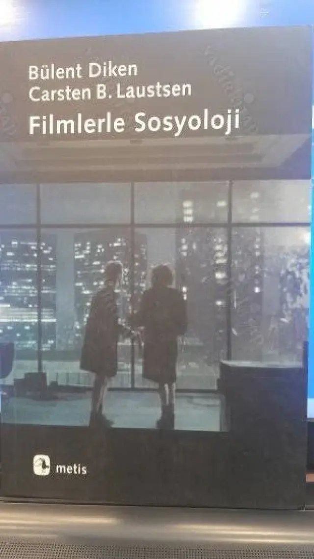 Filmlerle Sosyoloji