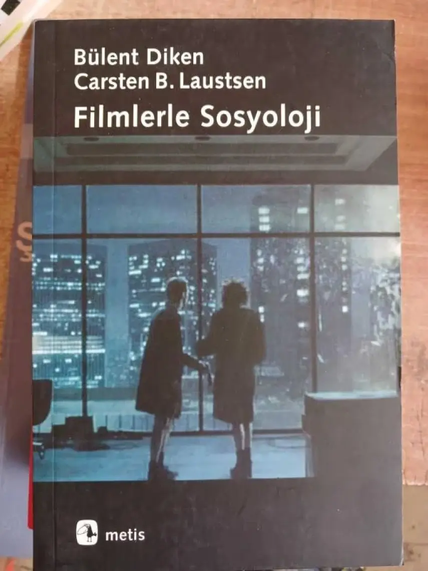Filmlerle Sosyoloji