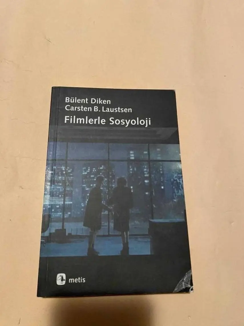 Filmlerle Sosyoloji