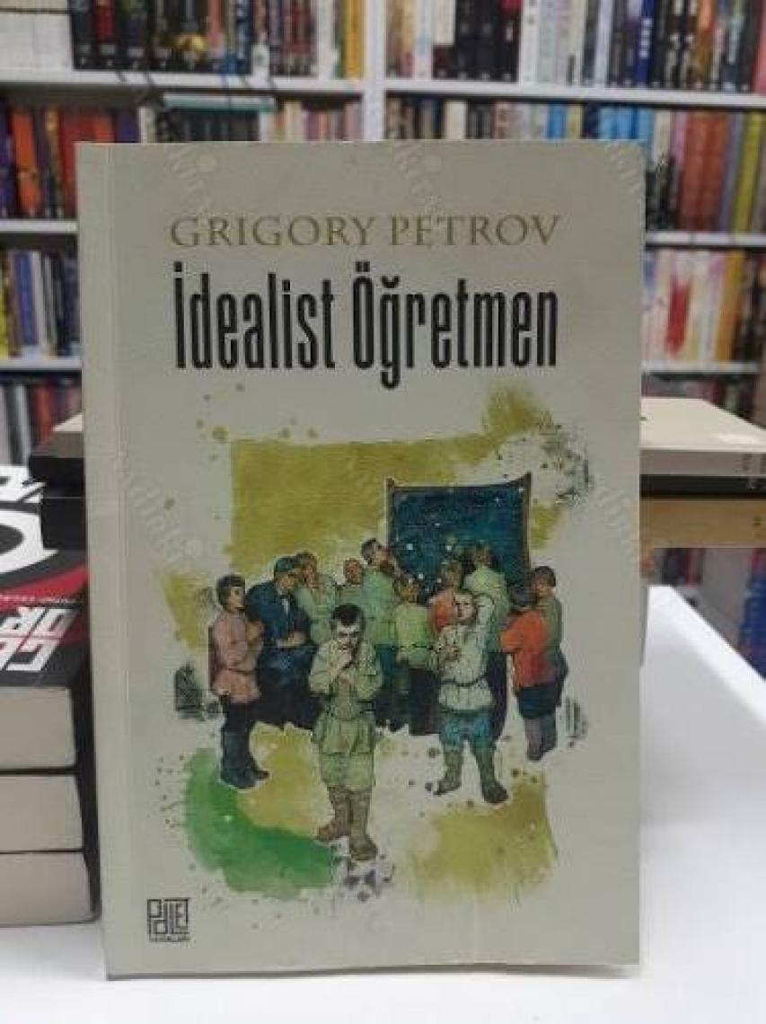 Palet Yayınları İdealist Öğretmen