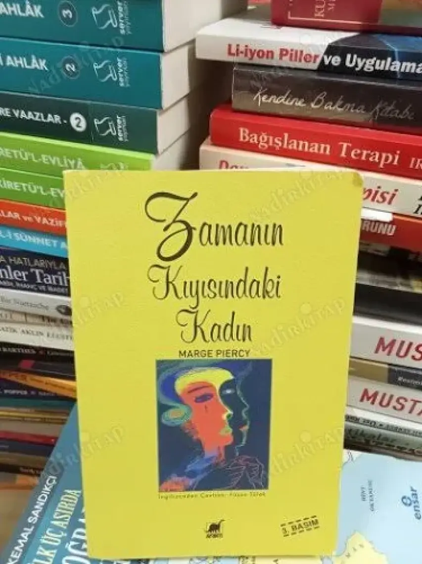 Zamanın Kıyısındaki Kadın - Marge Piercy