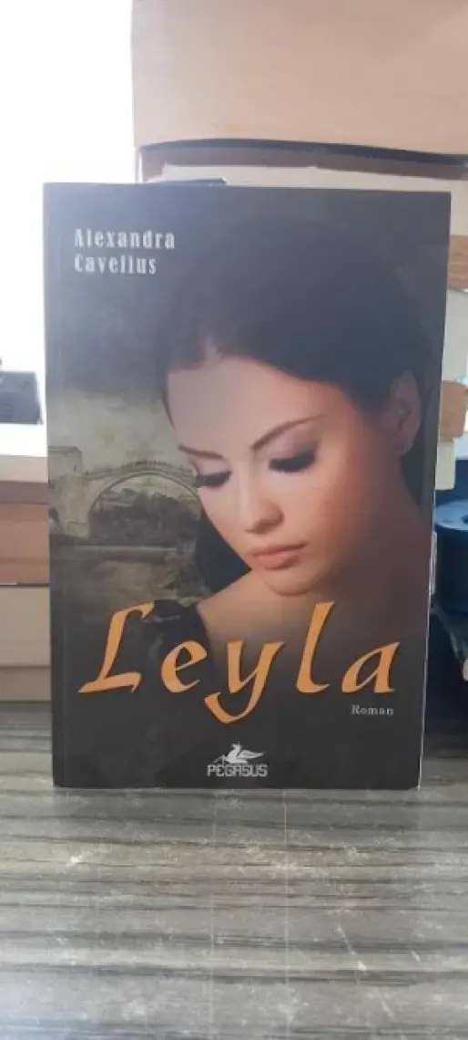 Leyla - Alexandra Cavelius