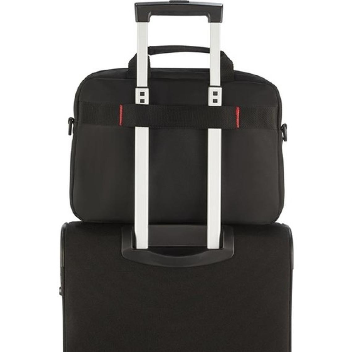 Samsonite Guard IT 13.3" 2.0 Siyah Notebook Çantası CM5-09-002