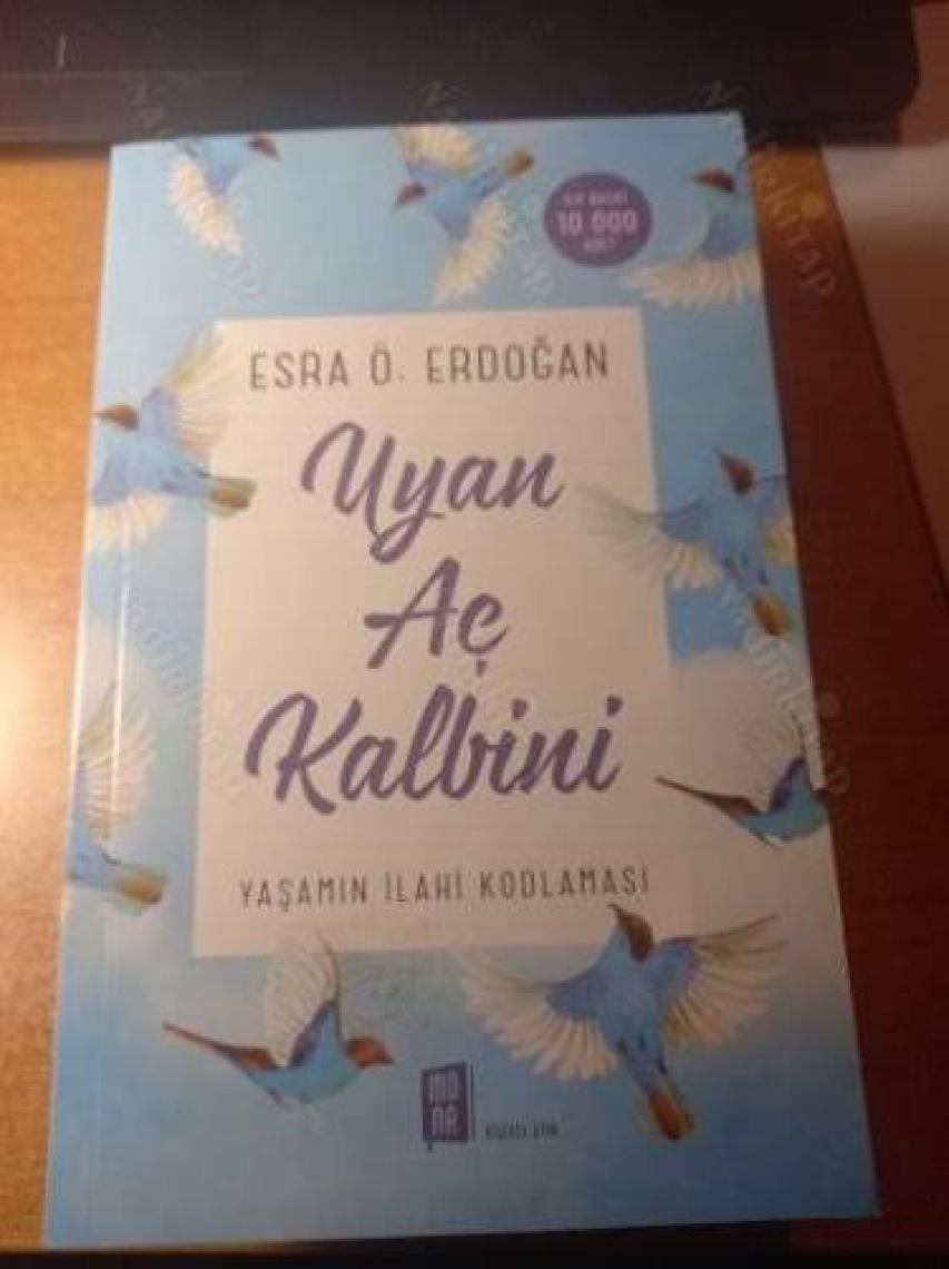 Uyan Aç Kalbini-Esra Ö. Erdoğan