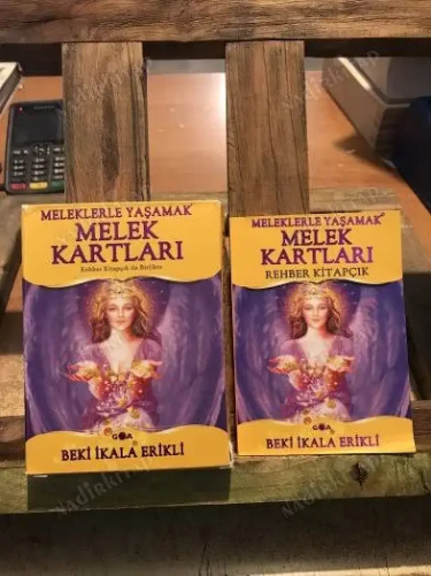 Meleklerle Yaşamak El Kitabı - Melek Uyumlamasi Ve Meleklerle Çakra Açma Cd’Si!(Yeni Cd:8. Çakra İle-Beki İkala Erikli