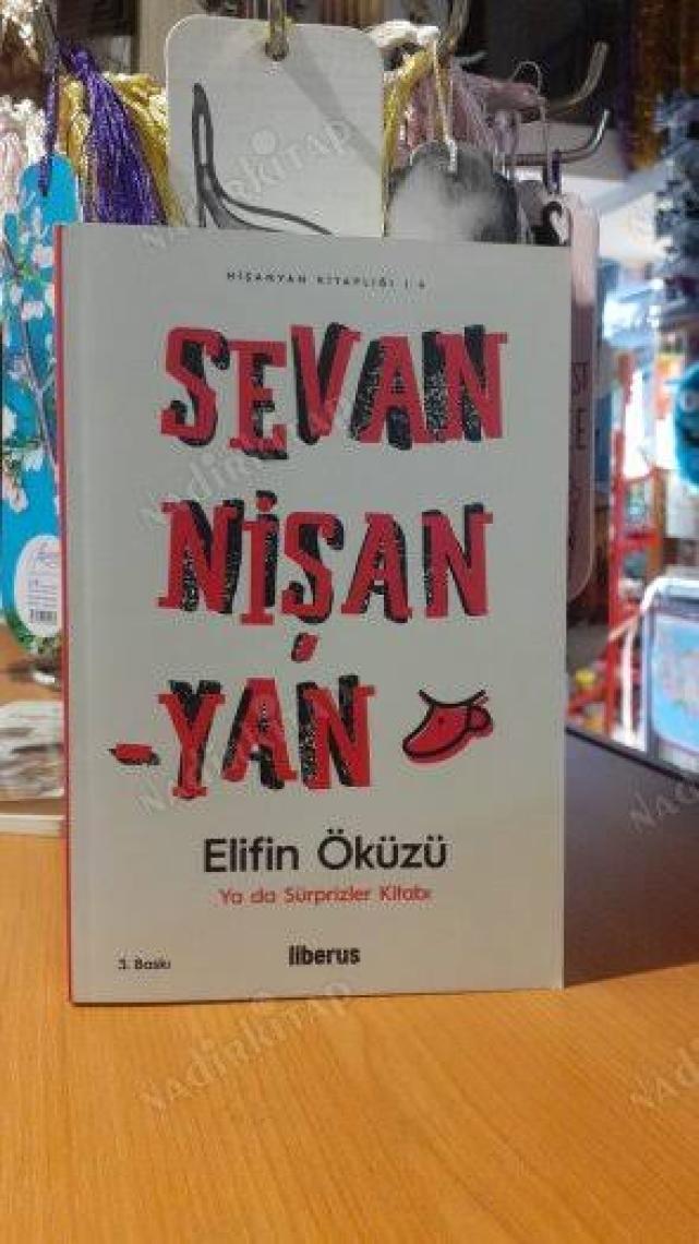 Liberus Yayınları Elifin Öküzü ya da Sürprizler Kitabı