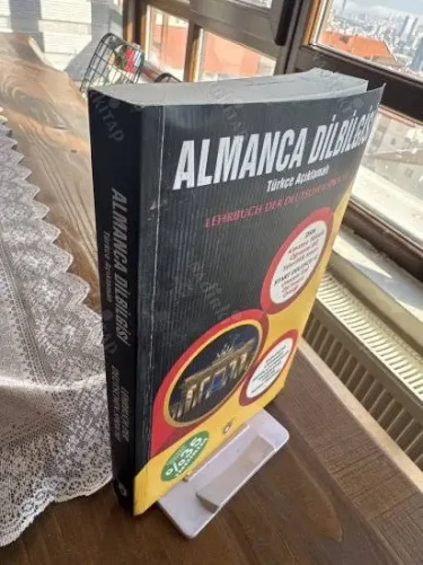 Almanca Dilbilgisi:Türkçe Açıklamalı