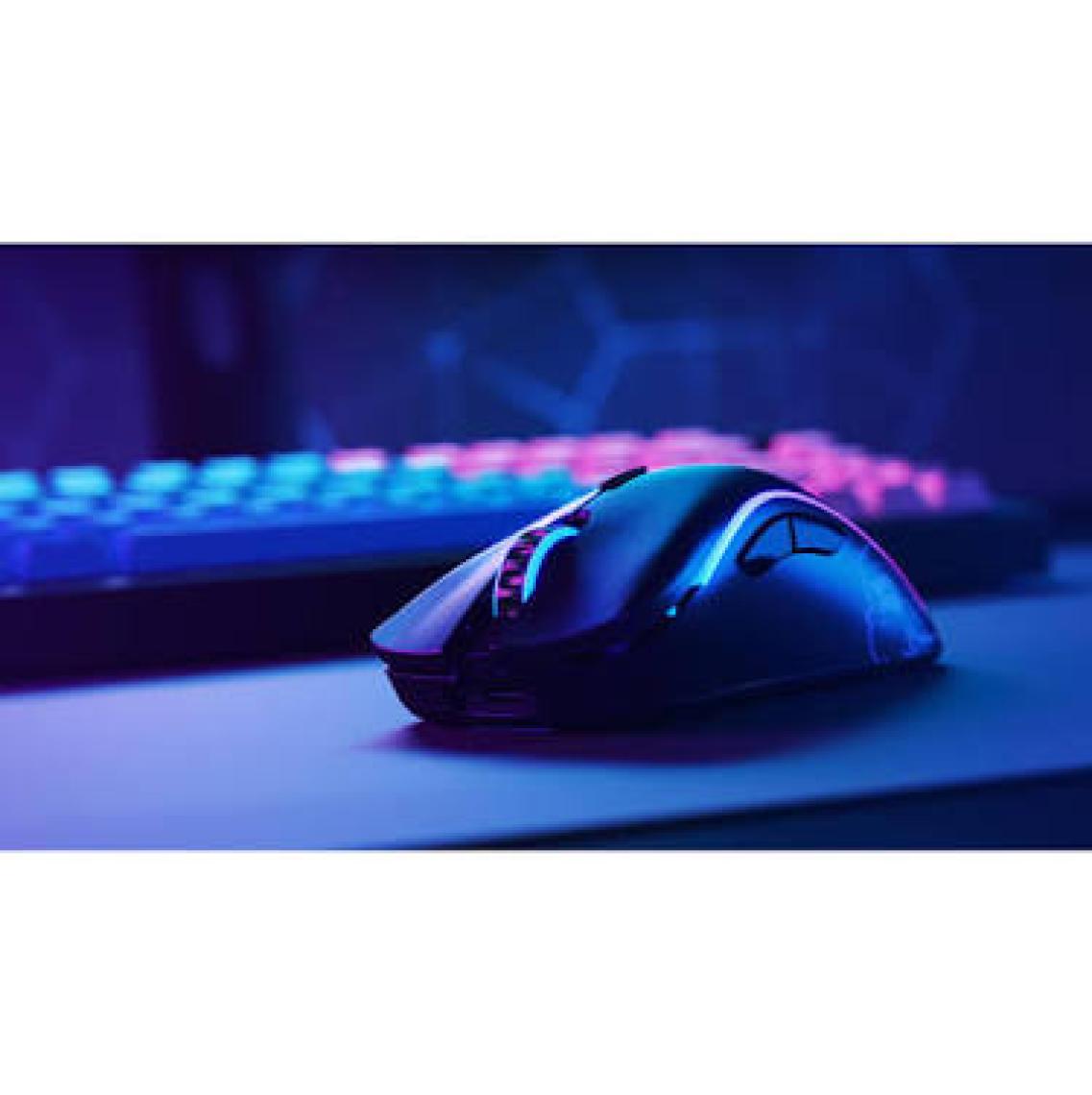 Glorious Model D- Minus Kablosuz Mat Beyaz Orta/Küçük El RGB Oyuncu Mouse GLO-MS-DMW-MW