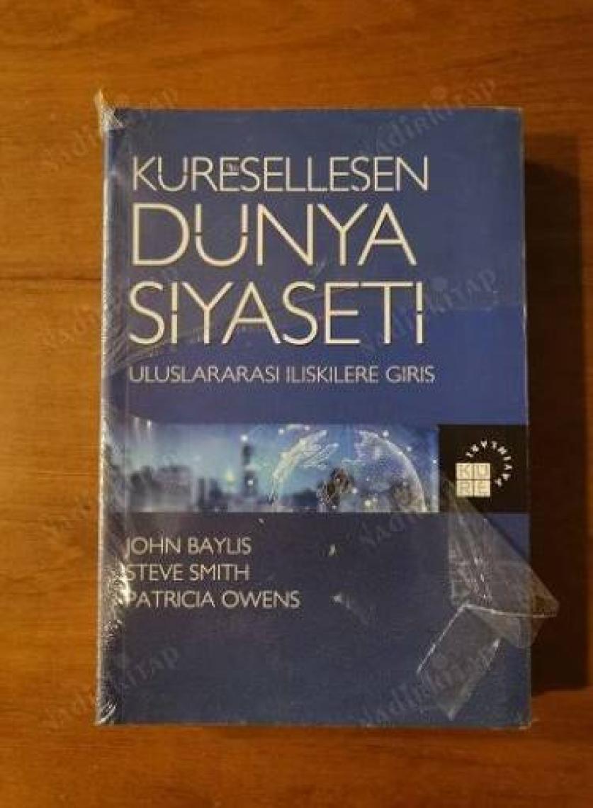 Küreselleşen Dünya Siyaseti