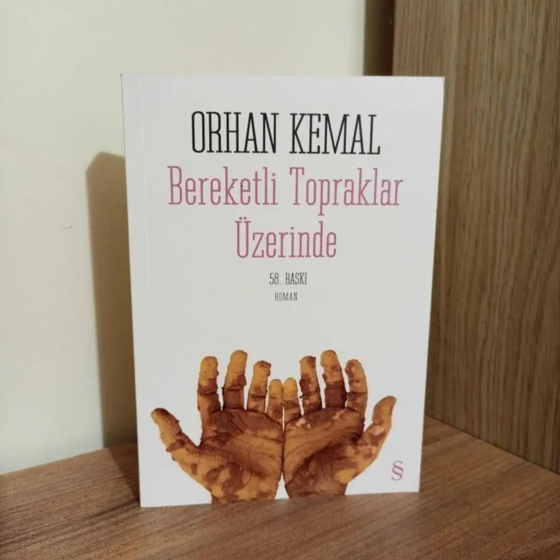 Bereketli Topraklar Üzerinde - Orhan Kemal