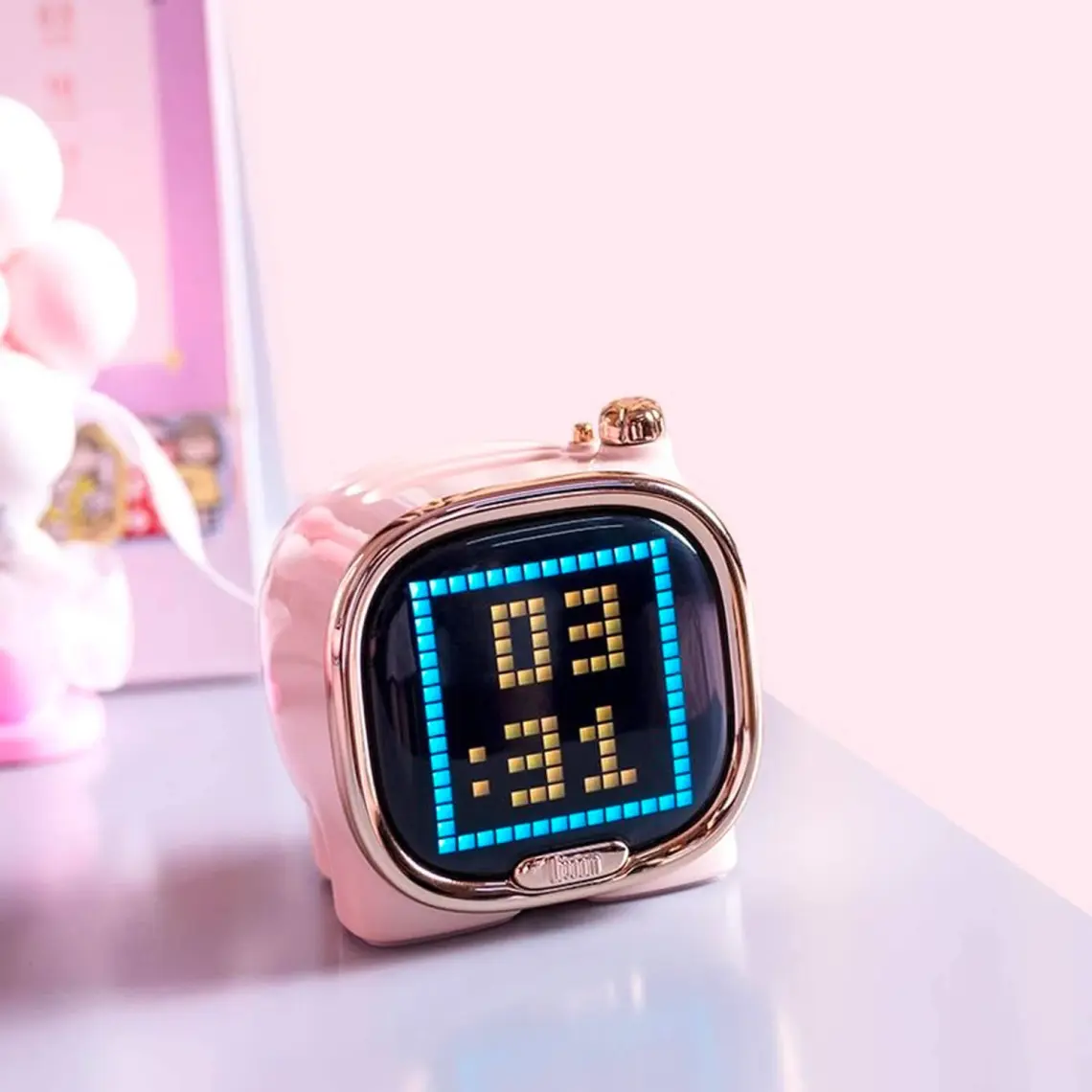 Divoom Zooe Pembe 16X16 Piksel LED Ekranlı Taşınabilir Bluetooth Hoparlör