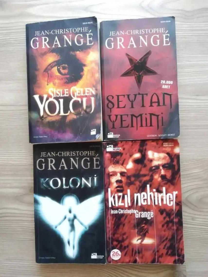 Sisle Gelen Yolcu - Jean-Christophe Grange