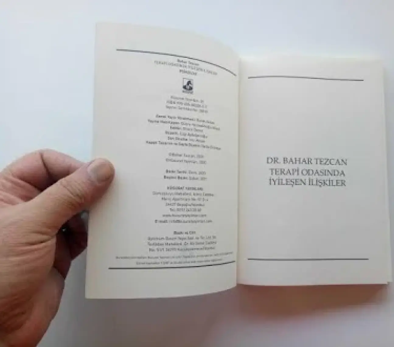 Terapi Odasında İyileşen İlişkiler - Bahar Tezcan