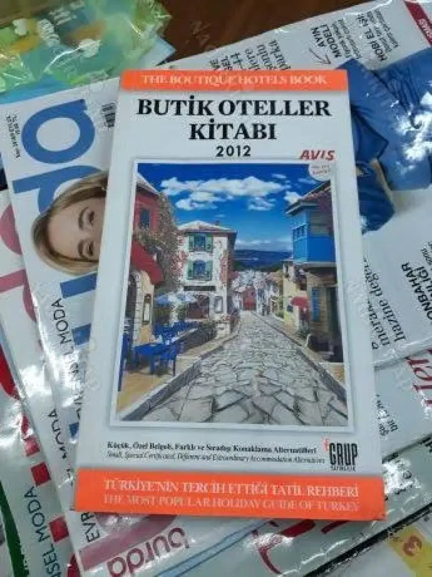 Butik Oteller Kitabı 2012-Deniz Gökçe