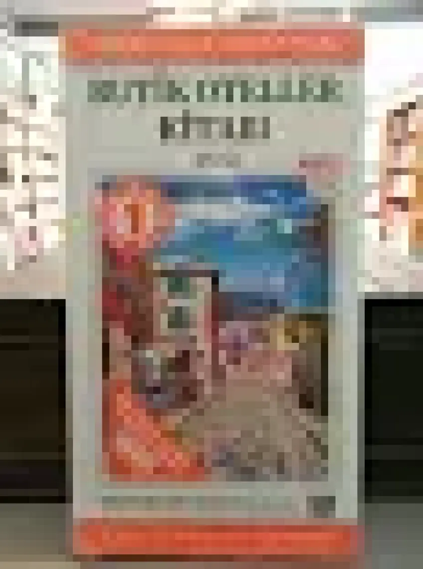 Butik Oteller Kitabı 2012-Deniz Gökçe