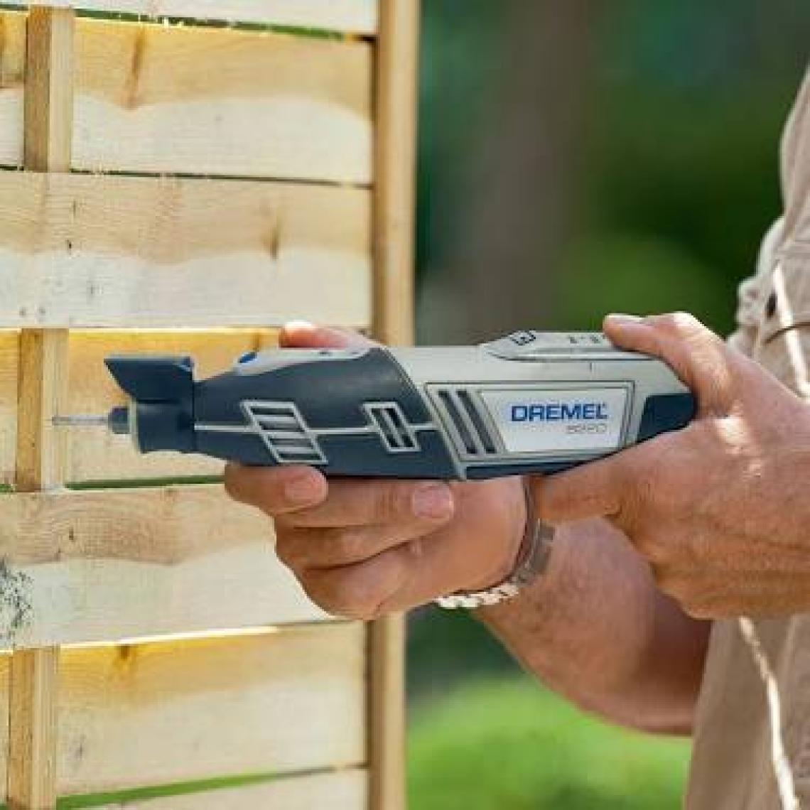 Dremel 8220-1/5 5 Aksesuarlı El Motoru