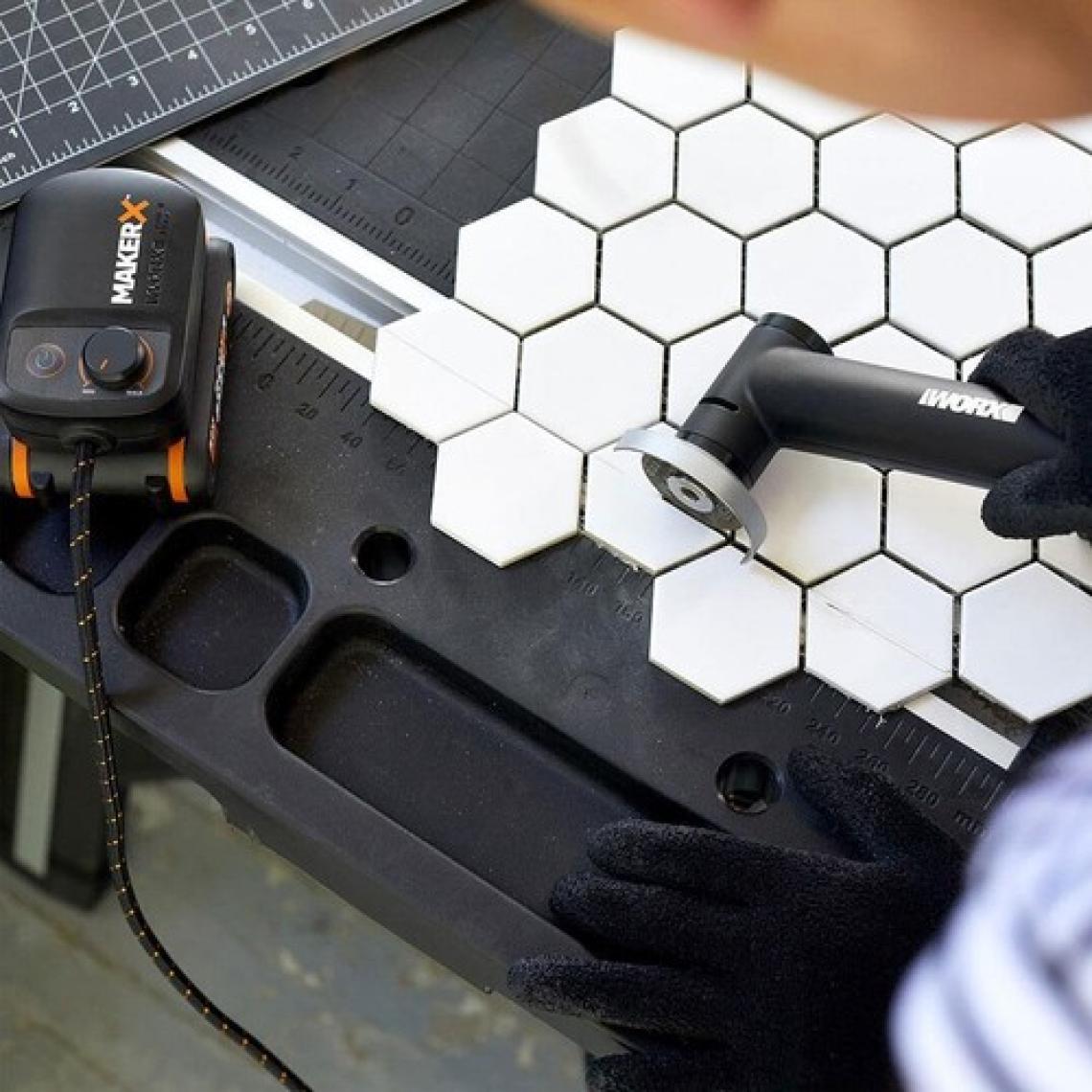 Worx WX741.9 Makerx 20VOLT Kömürsüz Profesyonel 50MM Avuç Taşlama + 3 Aksesuar (Akü Dahil Değildir)