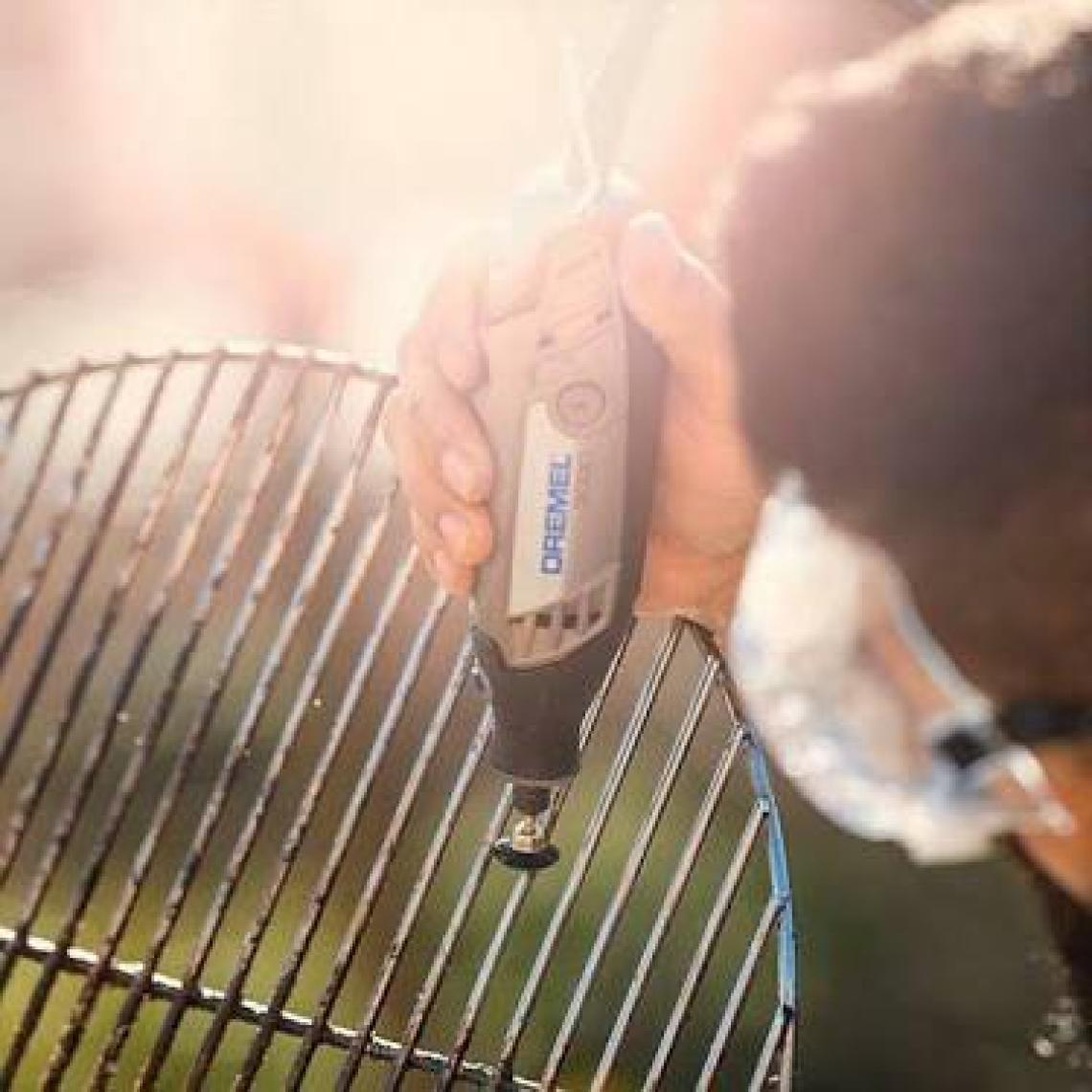 Dremel 3000-5 Gravür Makinası 130W