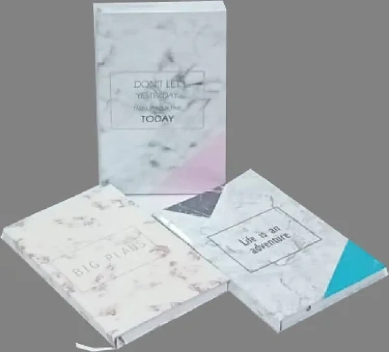 Lizy 17X24 Cm Sert Kapak 144 Yaprak İzometrik Noktalı Defter