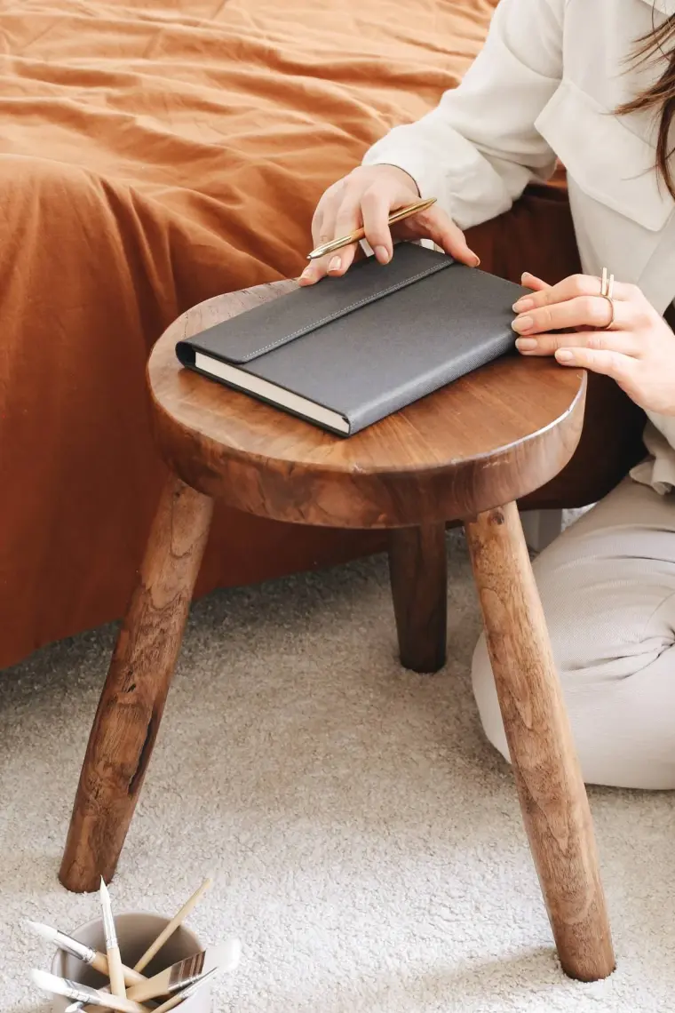 Matt Notebook A5 15 x 22 Mıknatıslı Kapak Defter Çizgili Füme