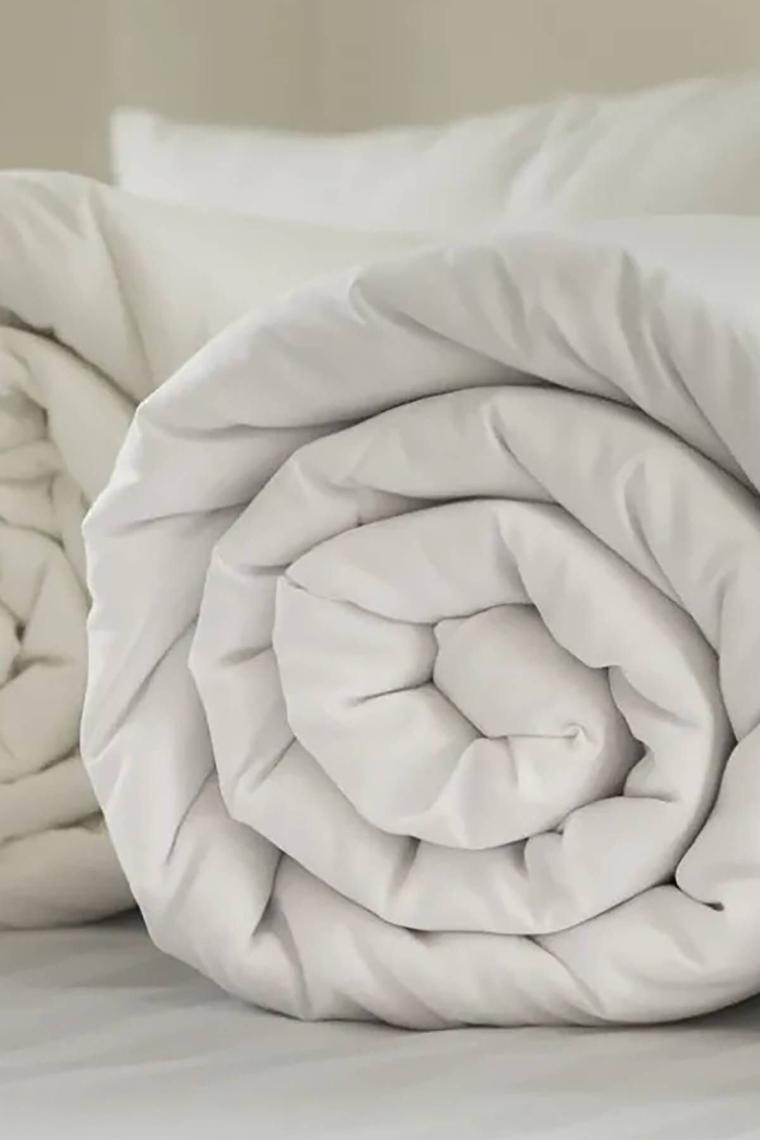 Microfiber Çift Kişilik Yorgan 2 Yastık Set