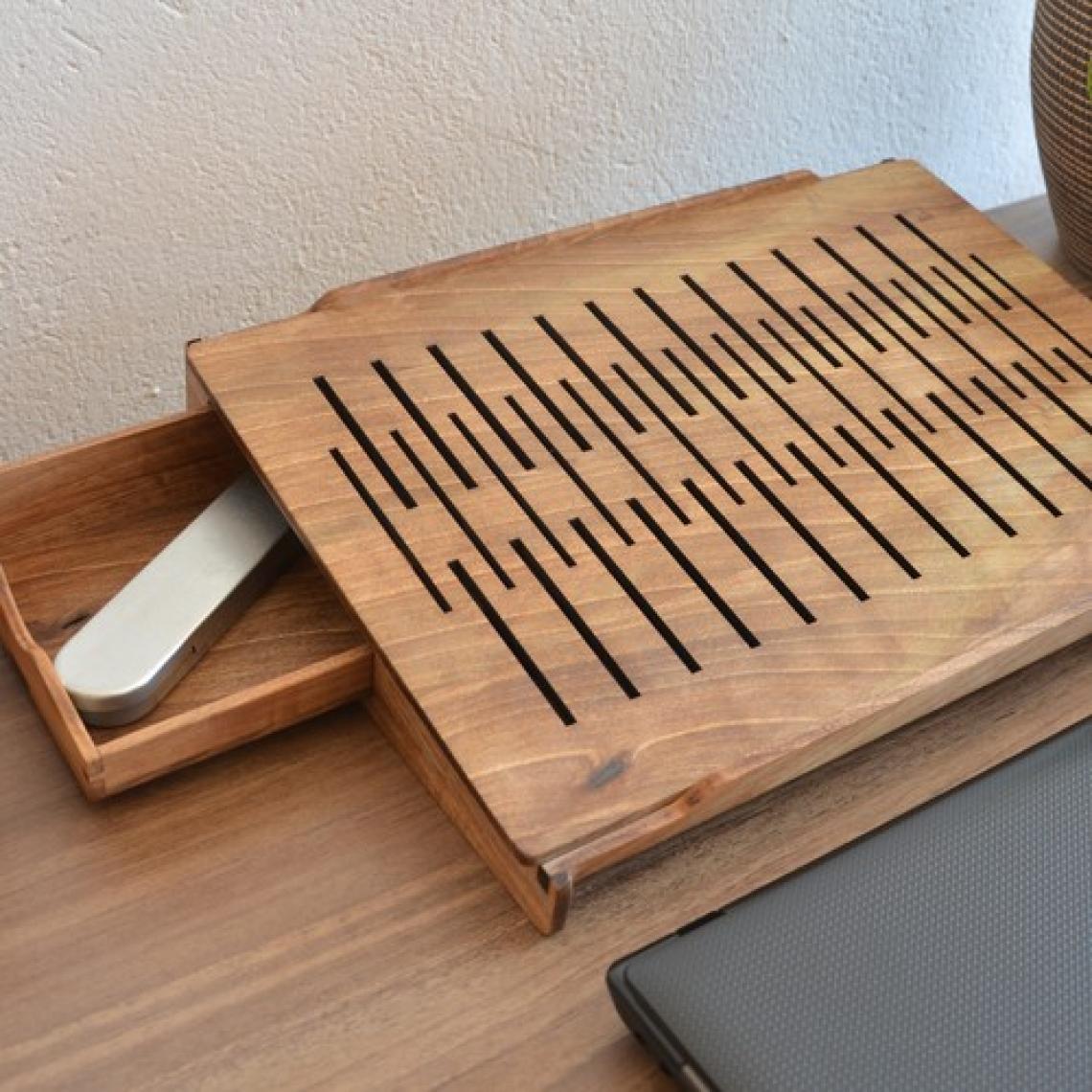 Woodsaka Walstand 2.0 - Çekmeceli Laptop ve Notebook Standı - 15 Inch - Ceviz Ağacından