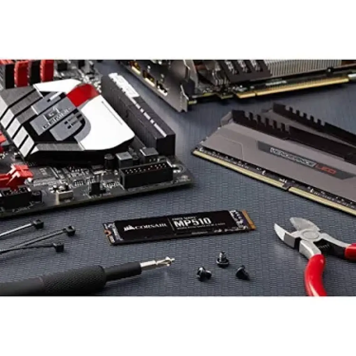 Corsair Force MP510 960GB 3480MB/s-3000MB/s NVMe PCIe M.2 SSD CSSD-F960GBMP510B
