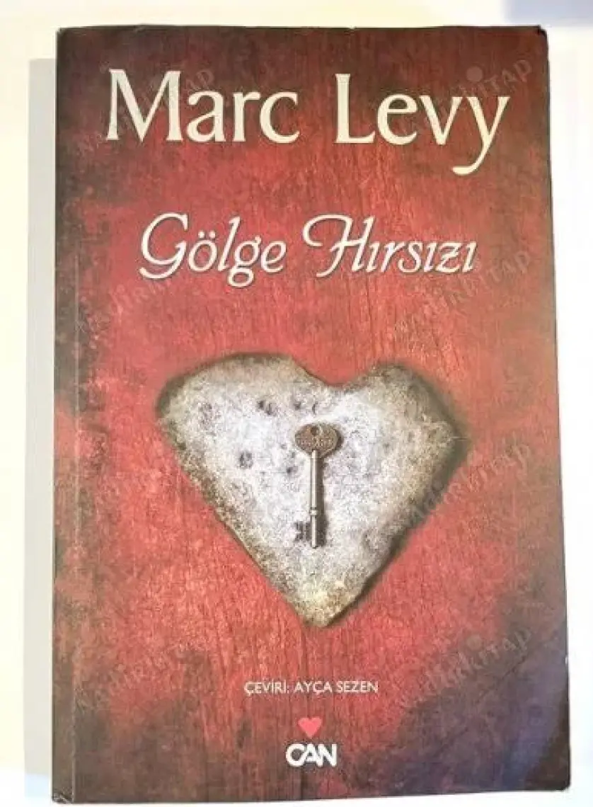 Gölge Hırsızı - Marc Levy