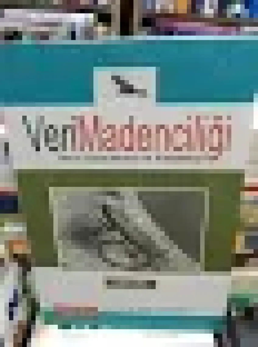 Veri Madenciliği Teori Uygulama ve Felsefesi - İlker Köse