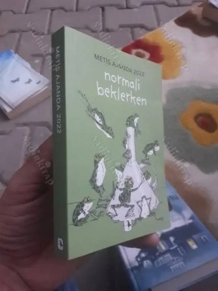 Normali Beklerken