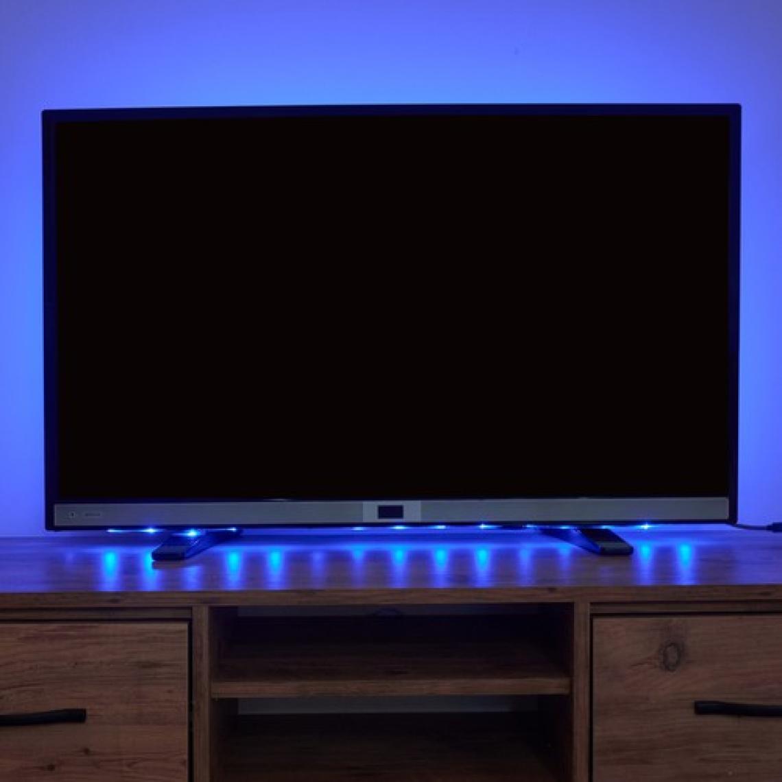 Orbus Uzaktan Kumandalı RGB Şerit Led - Renkli - 5 m