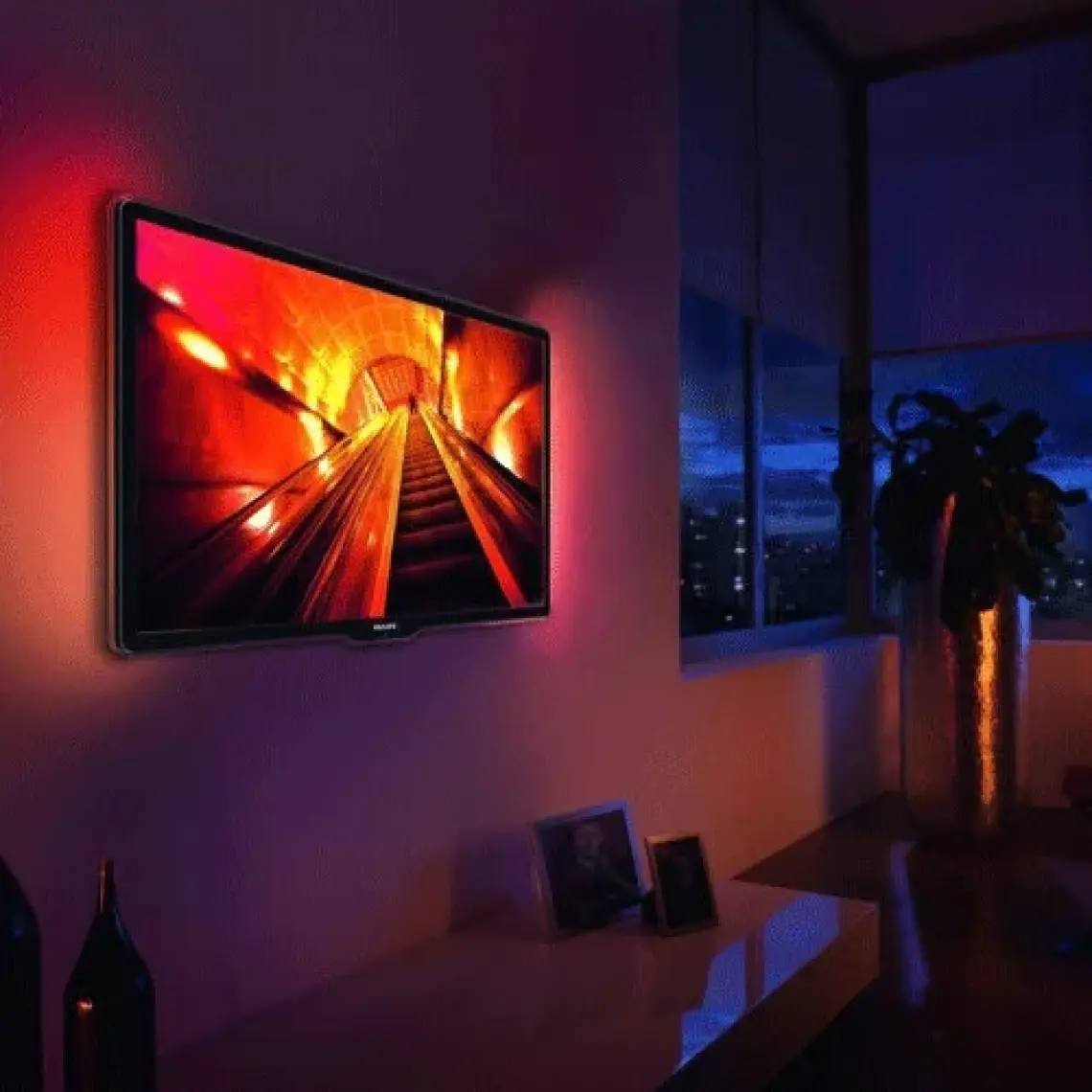 Ledvance Flex 4.5W Tv Arkası USB Şerit LED Rgb 2,5 Mt