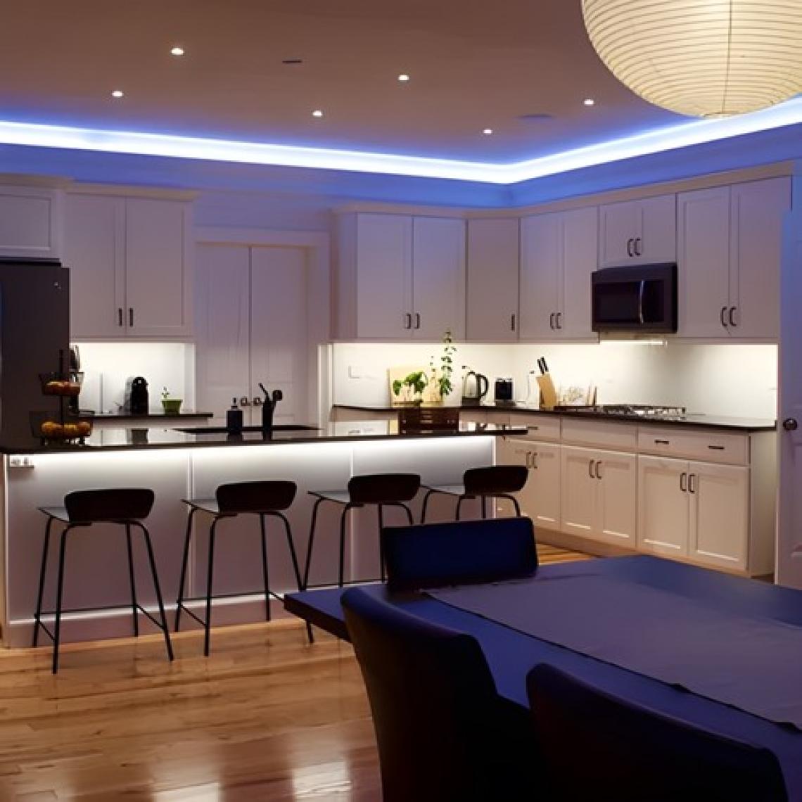 Tawitec Hortum Şerit LED 220 Volt  Su Geçirmez Fiş Dahil Metrede 68 LED 5730 Amber 15 Metre